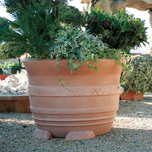 MEDITERANSKA VAZA S KLASIČNIM UKRASIMA
